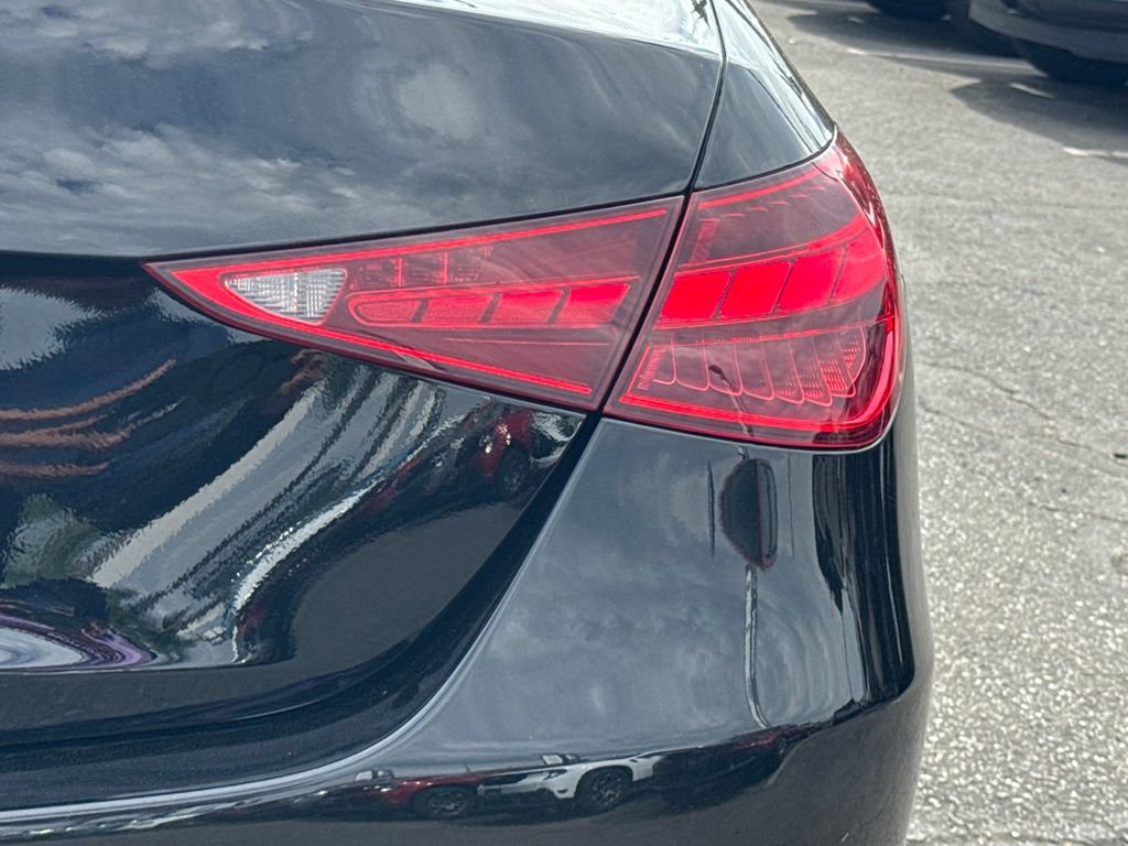 Used 2022 Mercedes-Benz C 300 Sedan image 17