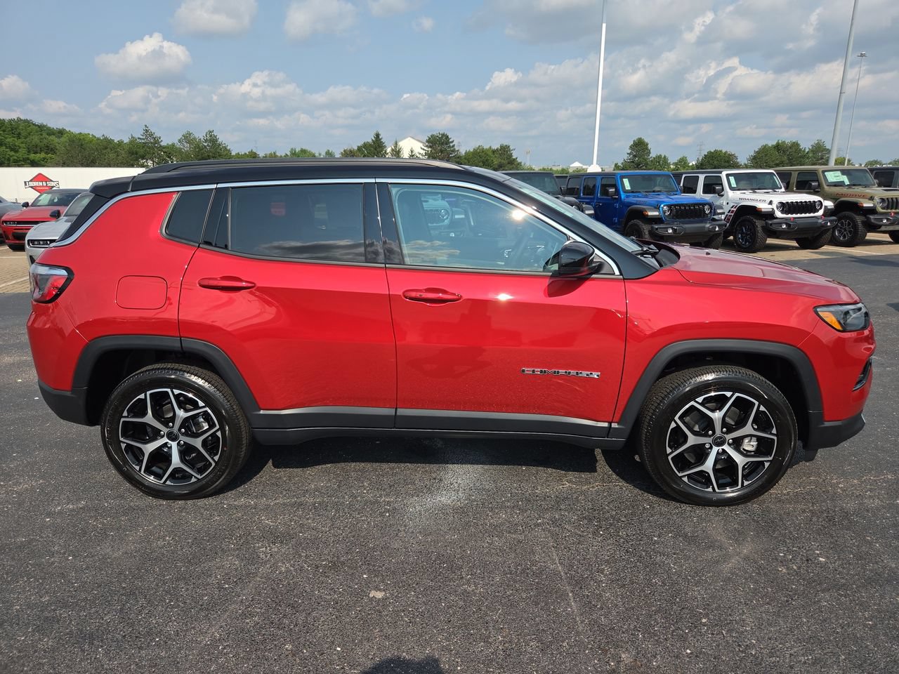 New 2026 Jeep Compass Limited w/ Sun, Sound & Navigation Group AWD/4WD image 8
