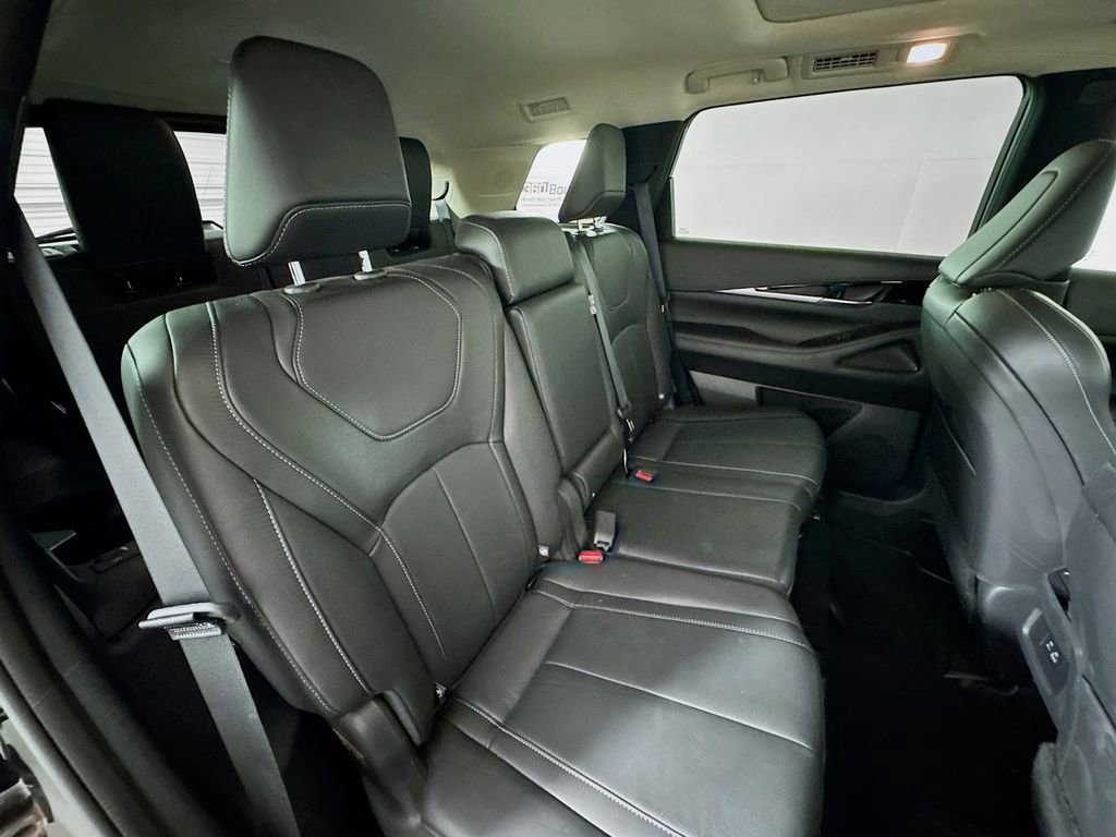 Used 2025 INFINITI QX60 Pure FWD image 28