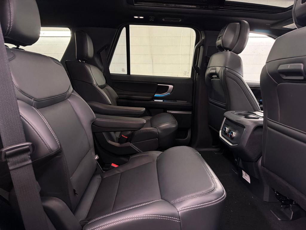 New 2026 Ford Expedition Platinum AWD/4WD image 30