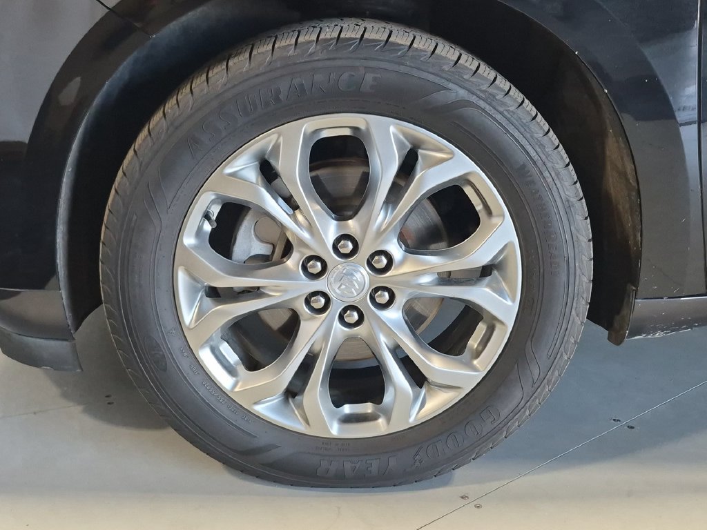 Used 2018 Buick Enclave Avenir w/ Trailering Package AWD/4WD image 17