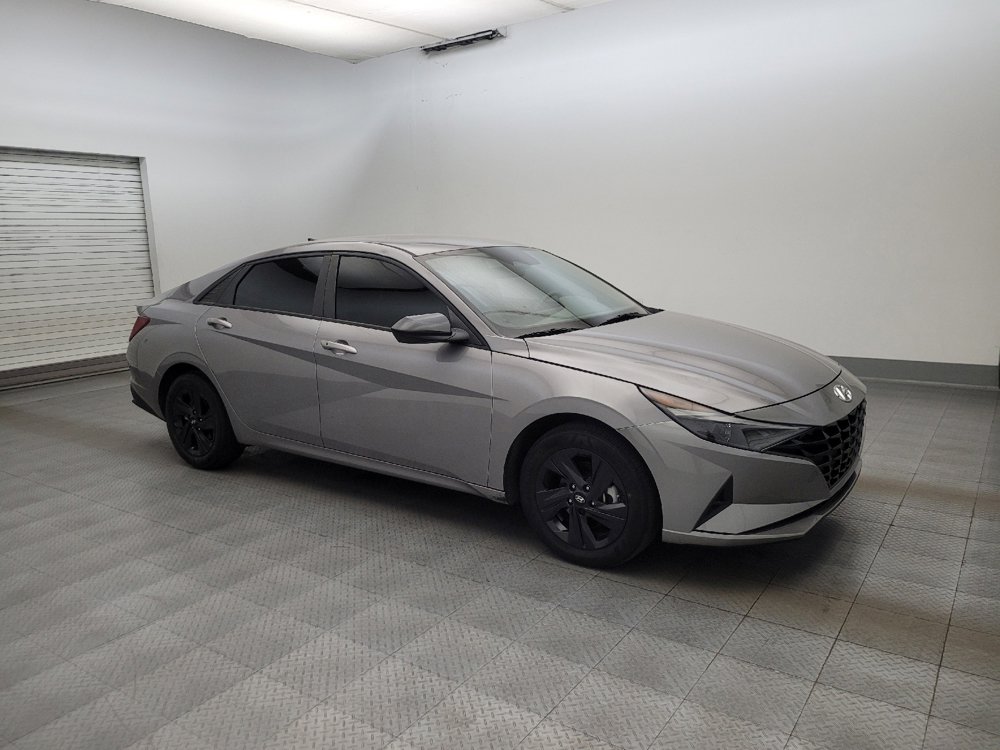 Used 2023 Hyundai Elantra Blue FWD image 11