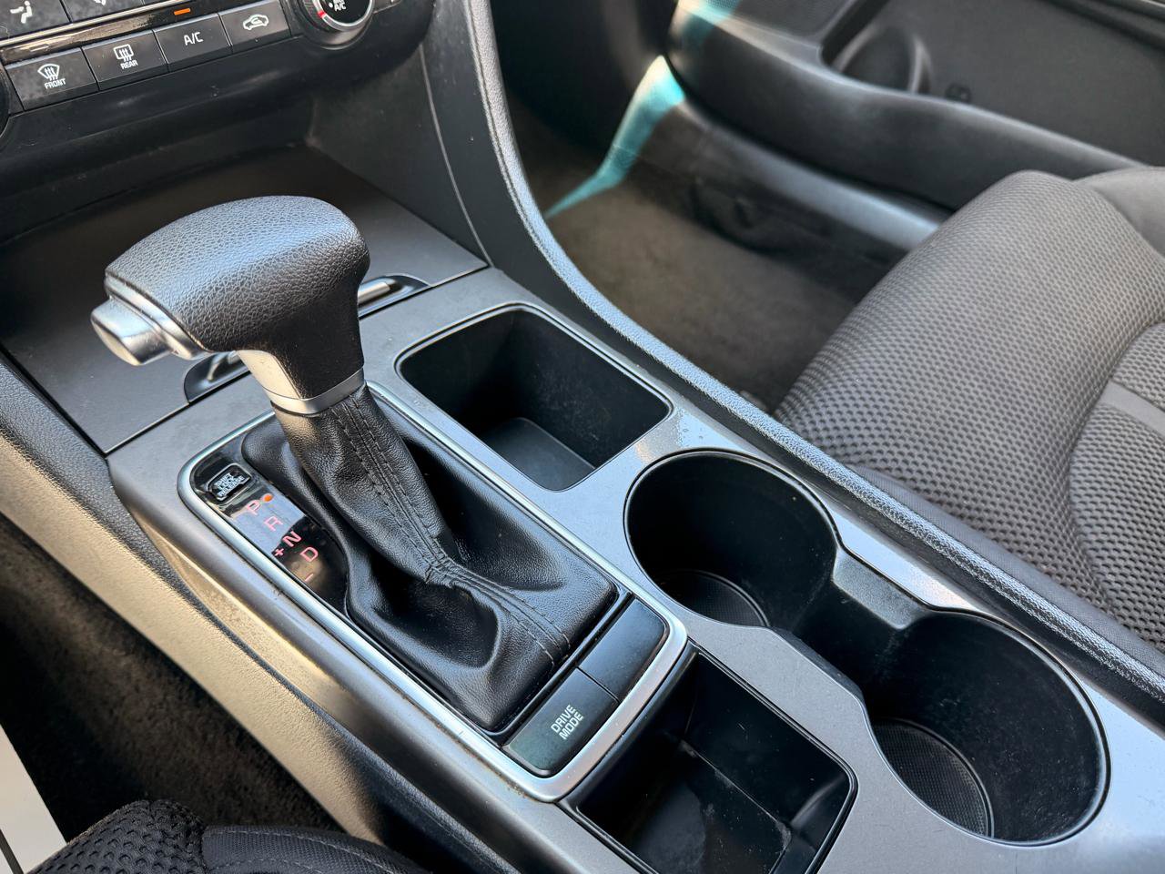Used 2020 Kia Optima LX FWD image 28