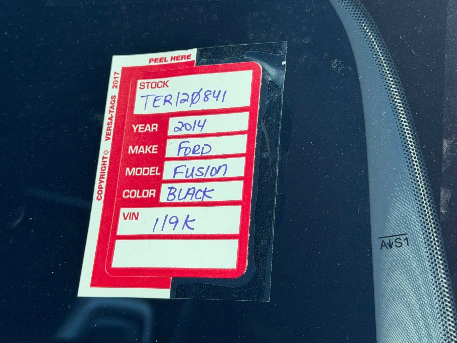Used 2014 Ford Fusion SE FWD image 12