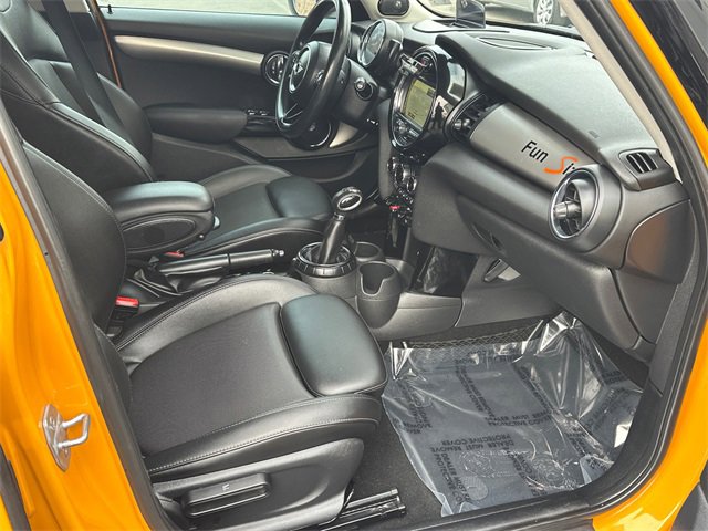 Used 2015 MINI Cooper S image 12