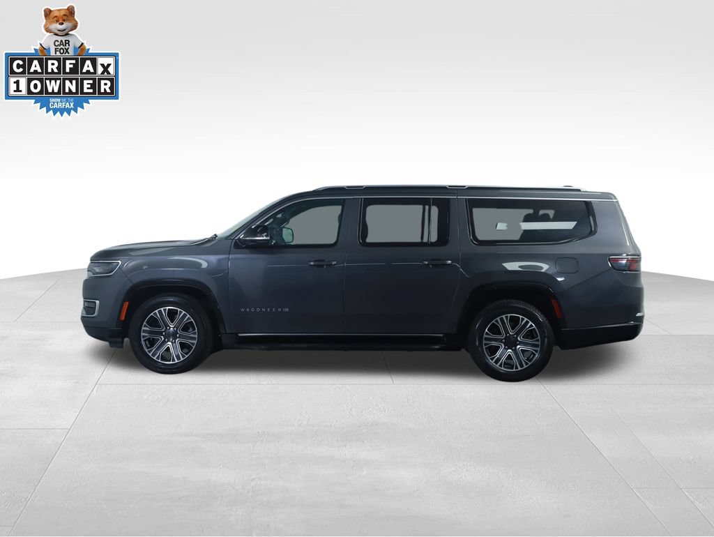 Used 2024 Jeep Wagoneer L Series II w/ Flexible Seating Group AWD/4WD image 9