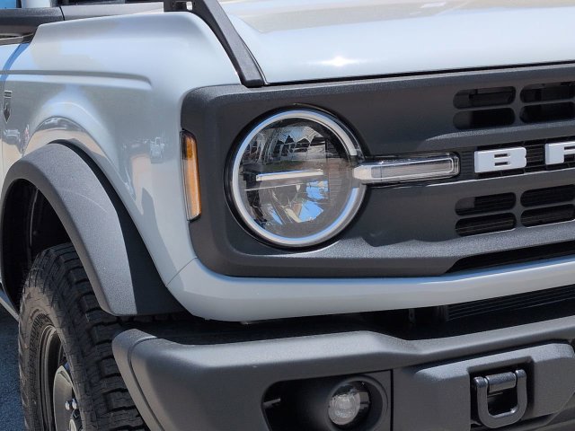 New 2026 Ford Bronco Big Bend w/ Black Diamond Package AWD/4WD image 9