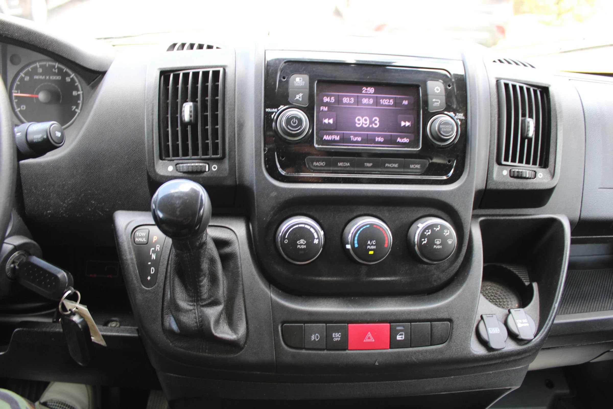 Used 2020 RAM ProMaster 3500 FWD image 12
