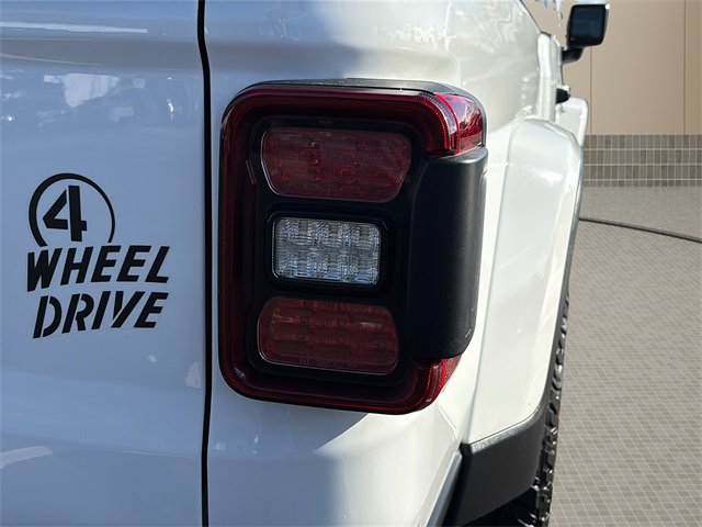Certified 2024 Jeep Gladiator Sport image 13