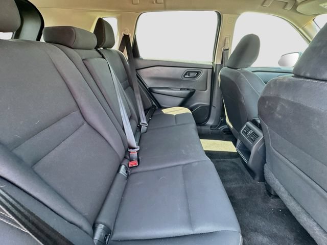 Used 2024 Nissan Rogue S FWD image 25