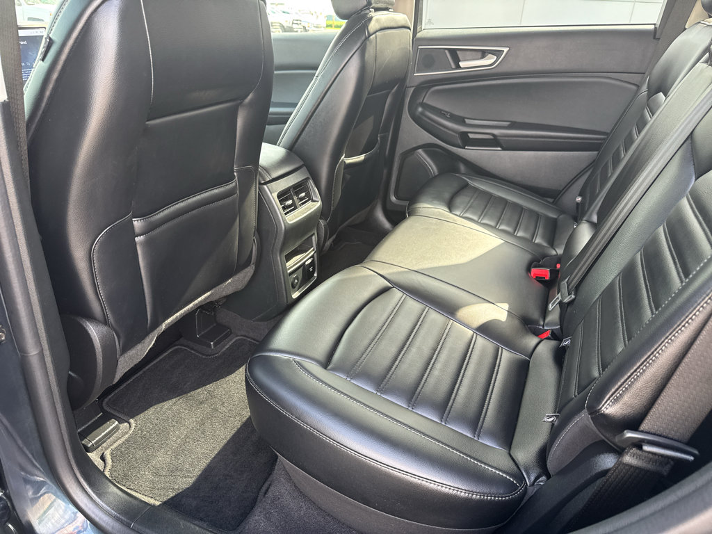 Used 2024 Ford Edge SEL w/ Convenience Package AWD/4WD image 16