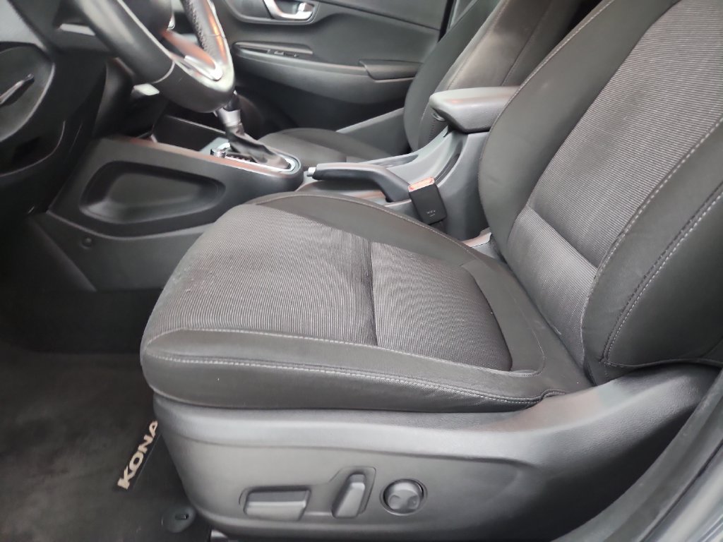 Used 2023 Hyundai Kona SEL w/ Convenience Package AWD/4WD image 21