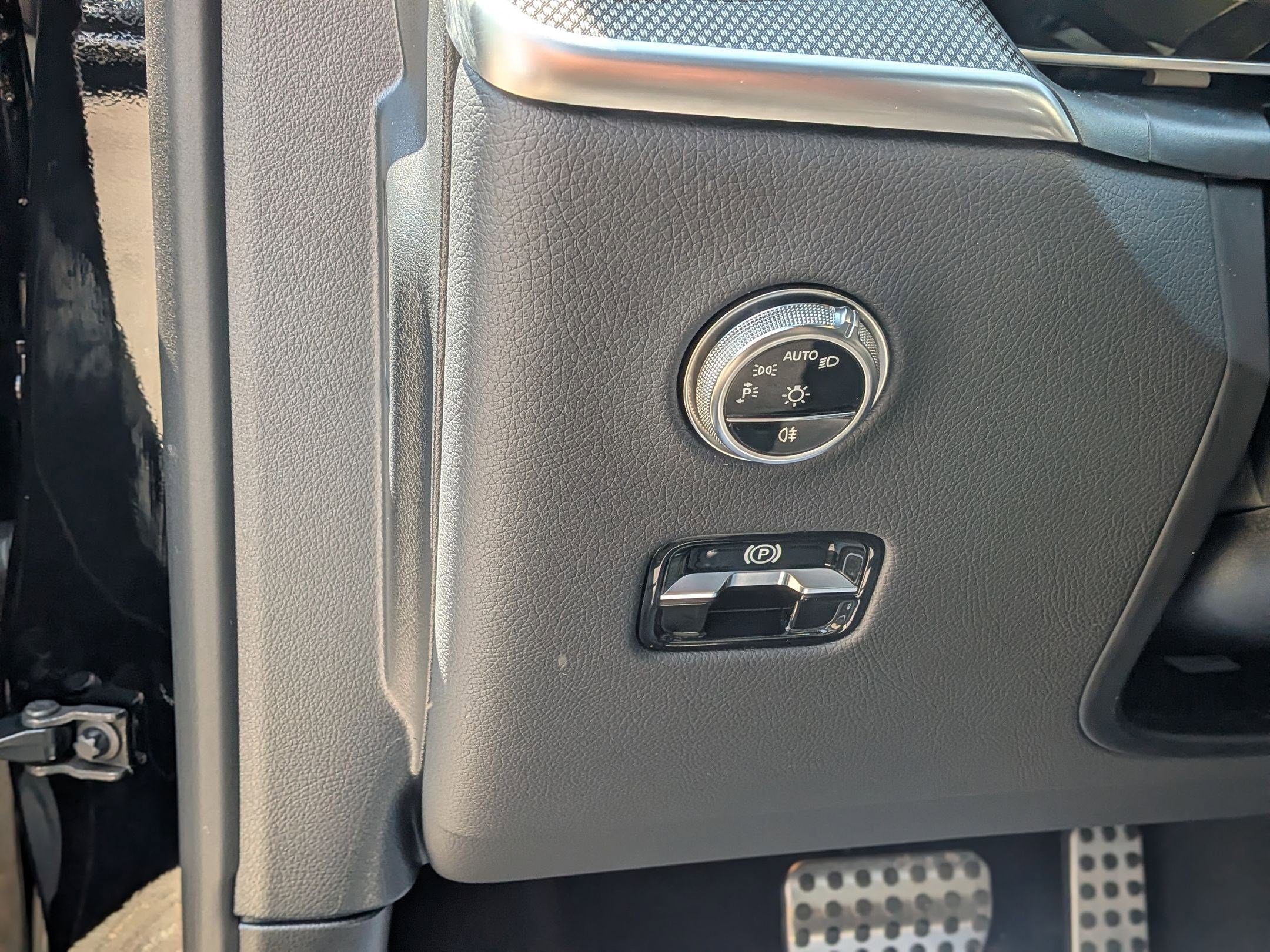 Certified 2026 Mercedes-Benz GLC 300 4MATIC image 15