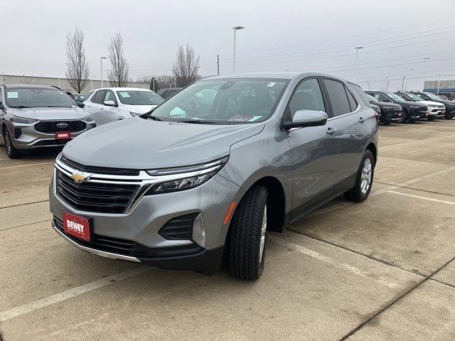 Used 2024 Chevrolet Equinox LT image 3
