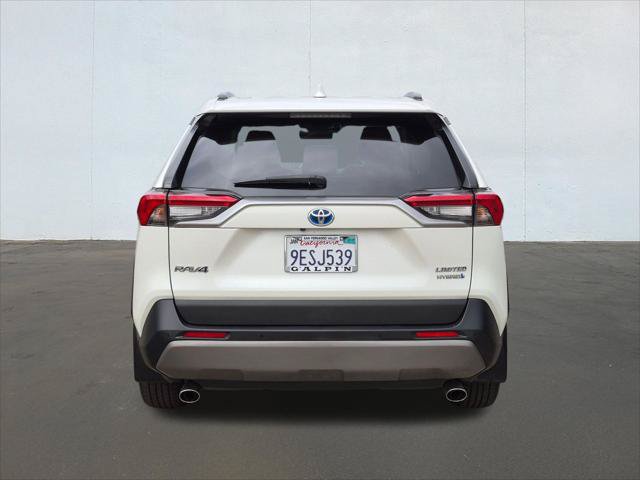 Used 2020 Toyota RAV4 Limited AWD/4WD image 6