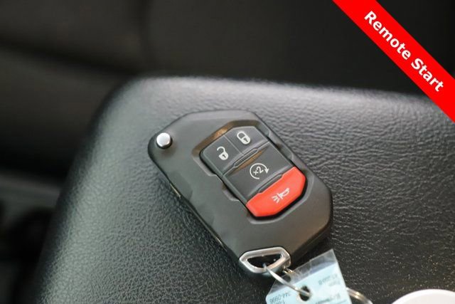 Used 2023 Jeep Wrangler Sport S image 3