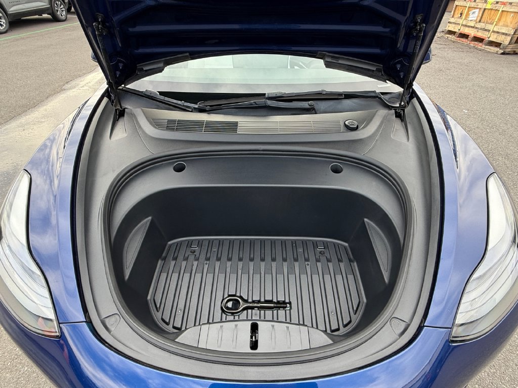 Used 2023 Tesla Model 3 Standard Range RWD image 25
