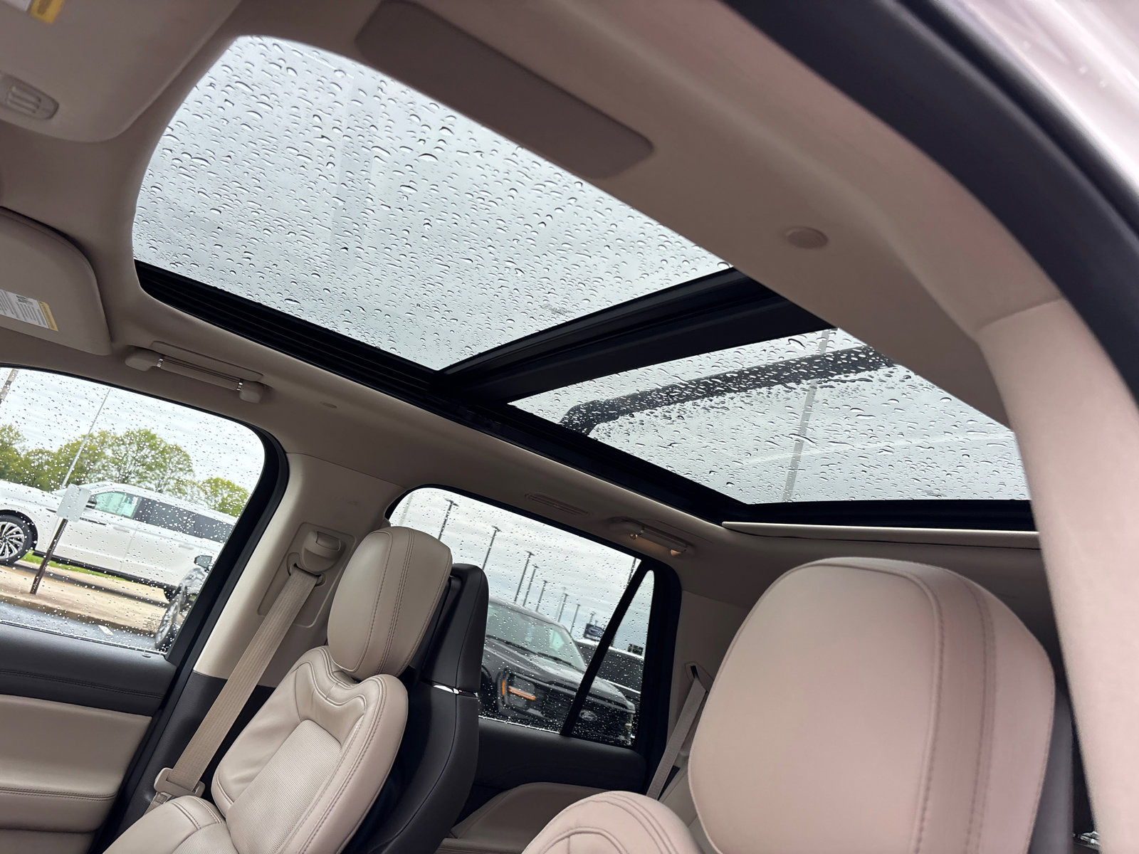 Certified 2023 Lincoln Navigator Reserve AWD/4WD image 25