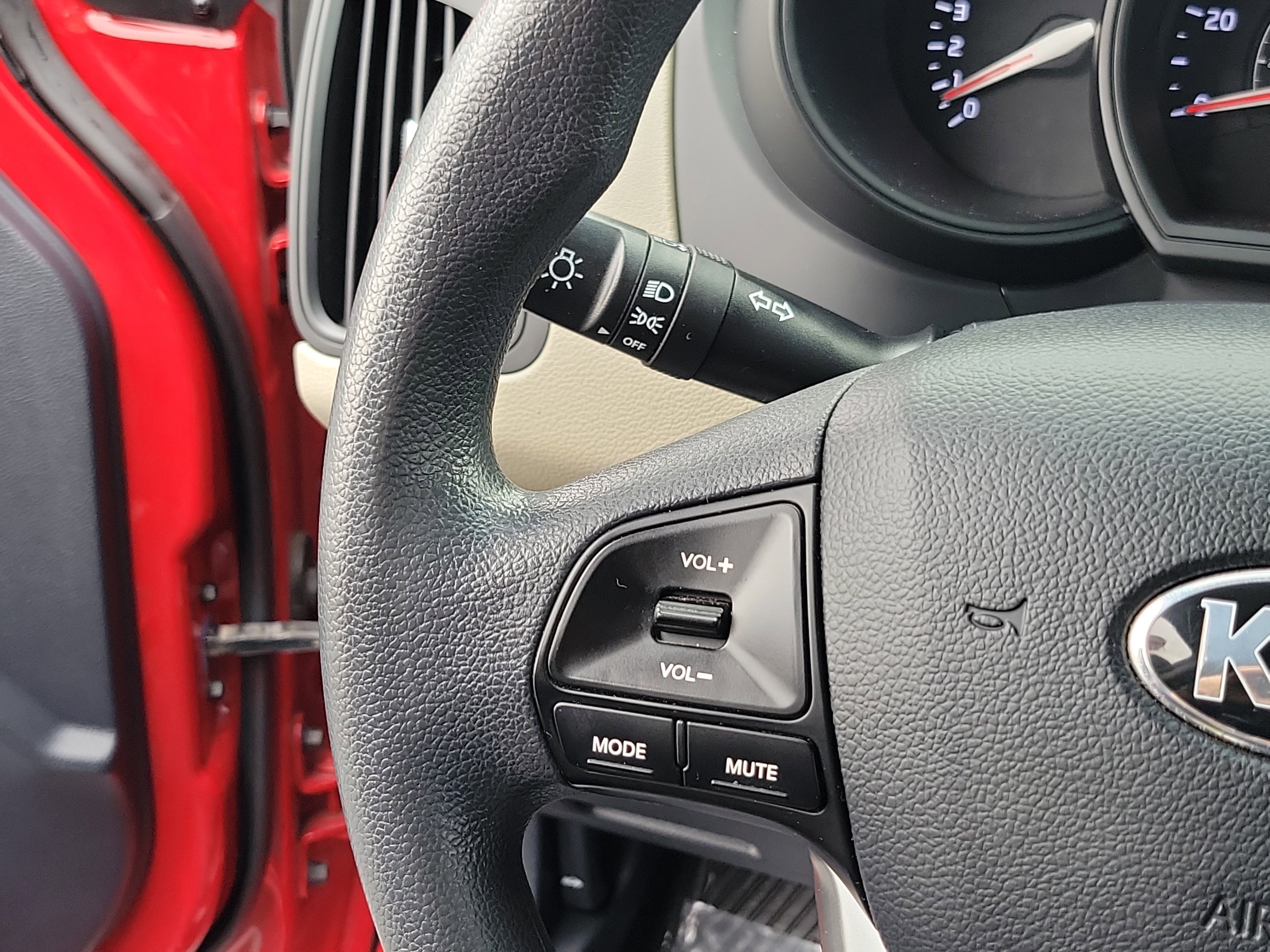 Used 2014 Kia Rio LX FWD image 25