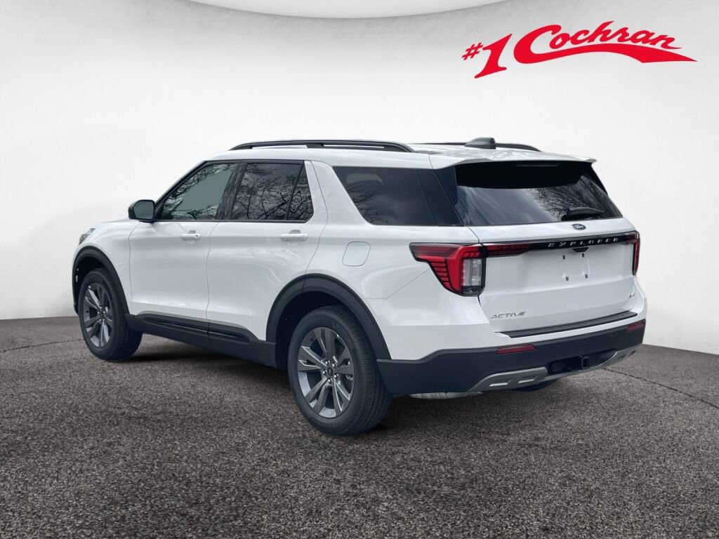New 2026 Ford Explorer Active w/ Active Comfort Package AWD/4WD image 9