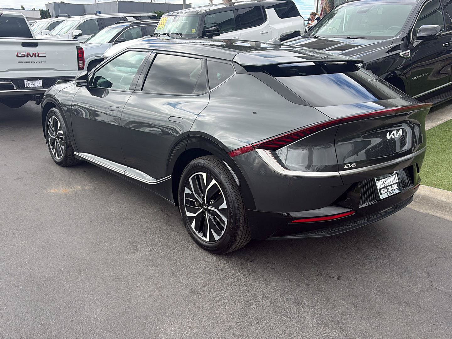Used 2024 Kia EV6 Wind AWD/4WD image 3