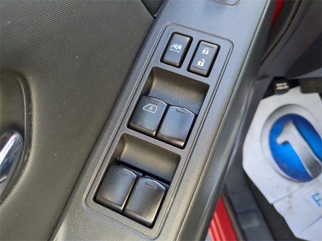 Used 2023 Nissan Frontier SV image 20