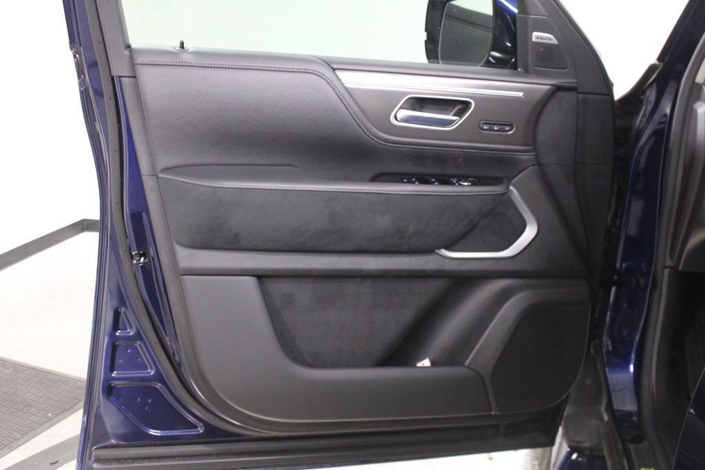 New 2025 INFINITI QX80 Luxe AWD/4WD image 13