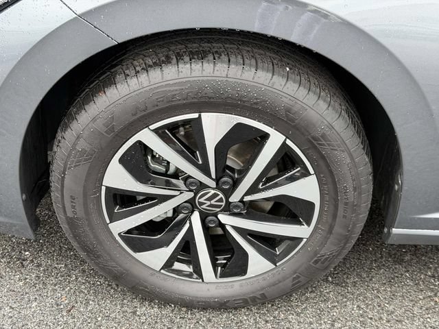 Certified 2024 Volkswagen Jetta S FWD image 8