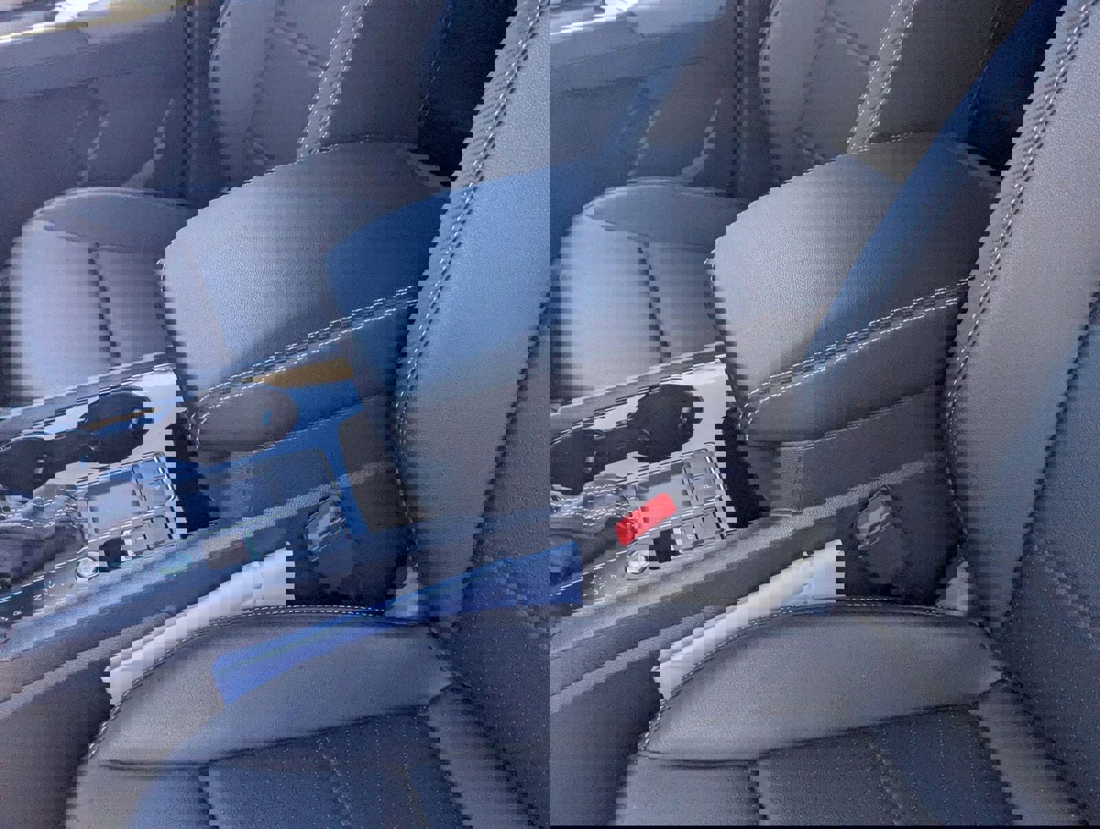 Used 2023 Volkswagen Atlas Cross Sport SE w/ Black Wheel Package image 20