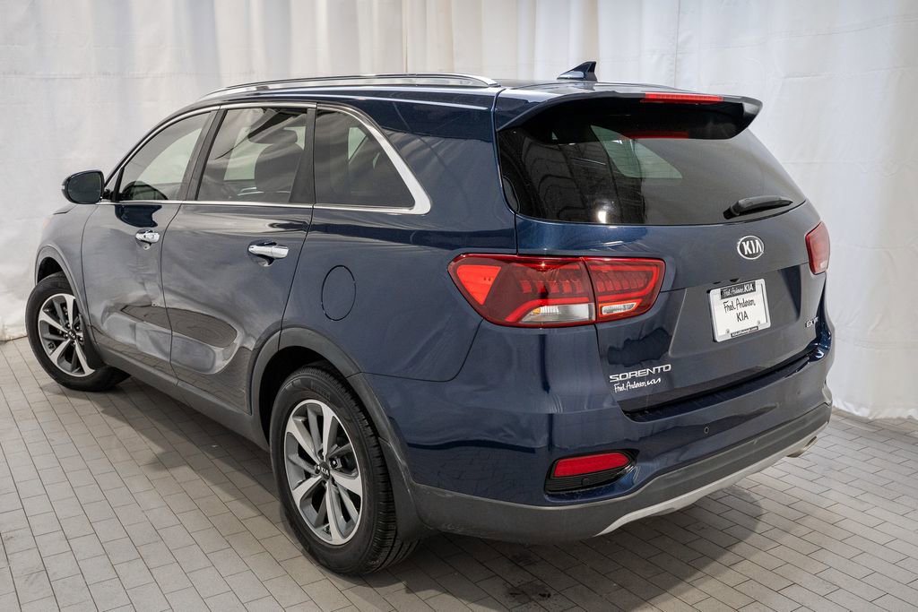 Used 2019 Kia Sorento EX w/ EX Touring Package image 3