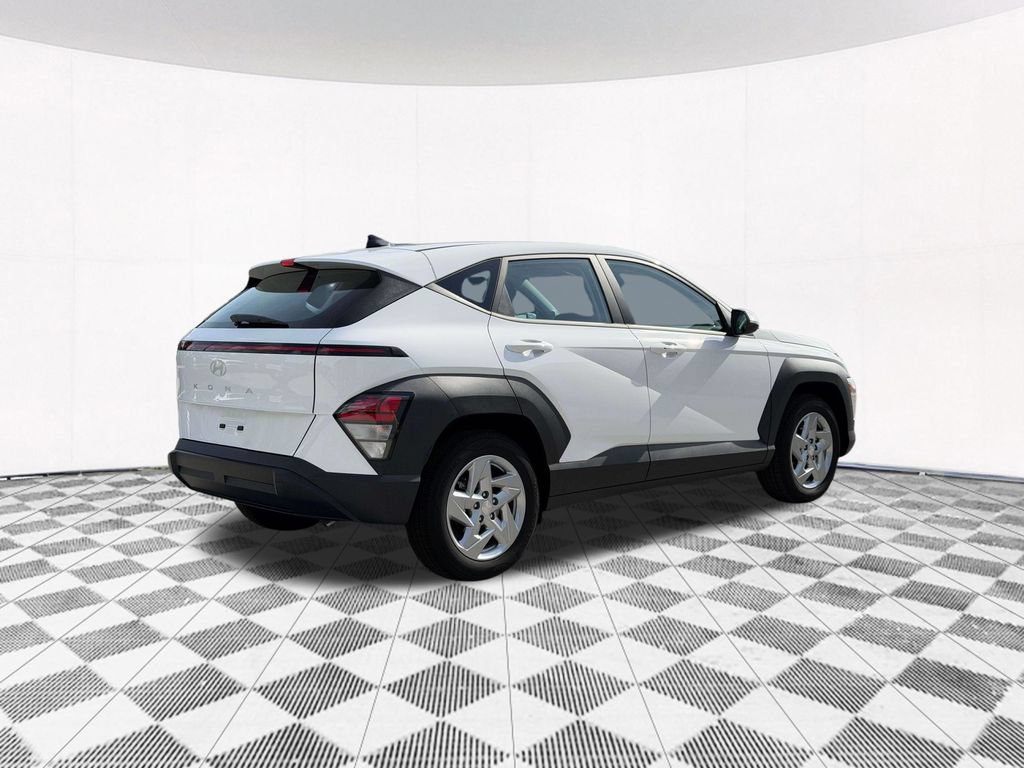 New 2027 Hyundai Kona SE FWD image 12