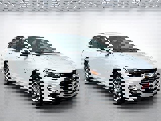 Certified 2023 Chevrolet Malibu LS w/ Driver Confidence Package image 2