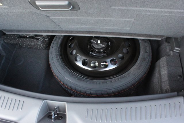 New 2026 Buick Encore GX Avenir w/ Avenir Technology Package image 50