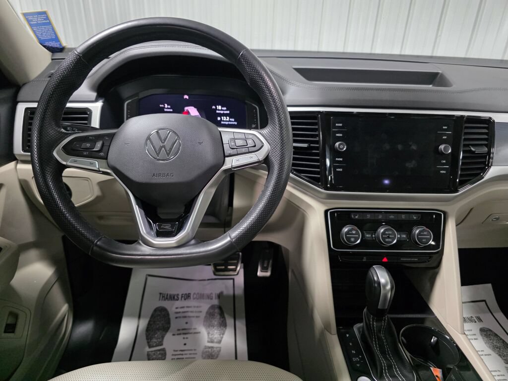 Used 2023 Volkswagen Atlas SEL Premium AWD/4WD image 8