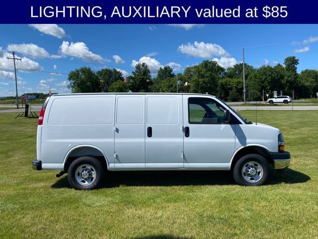 New 2026 Chevrolet Express 2500 w/ Driver Convenience Package RWD image 8