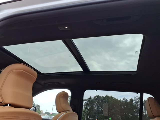 New 2026 Jeep Grand Cherokee L Summit AWD/4WD image 10