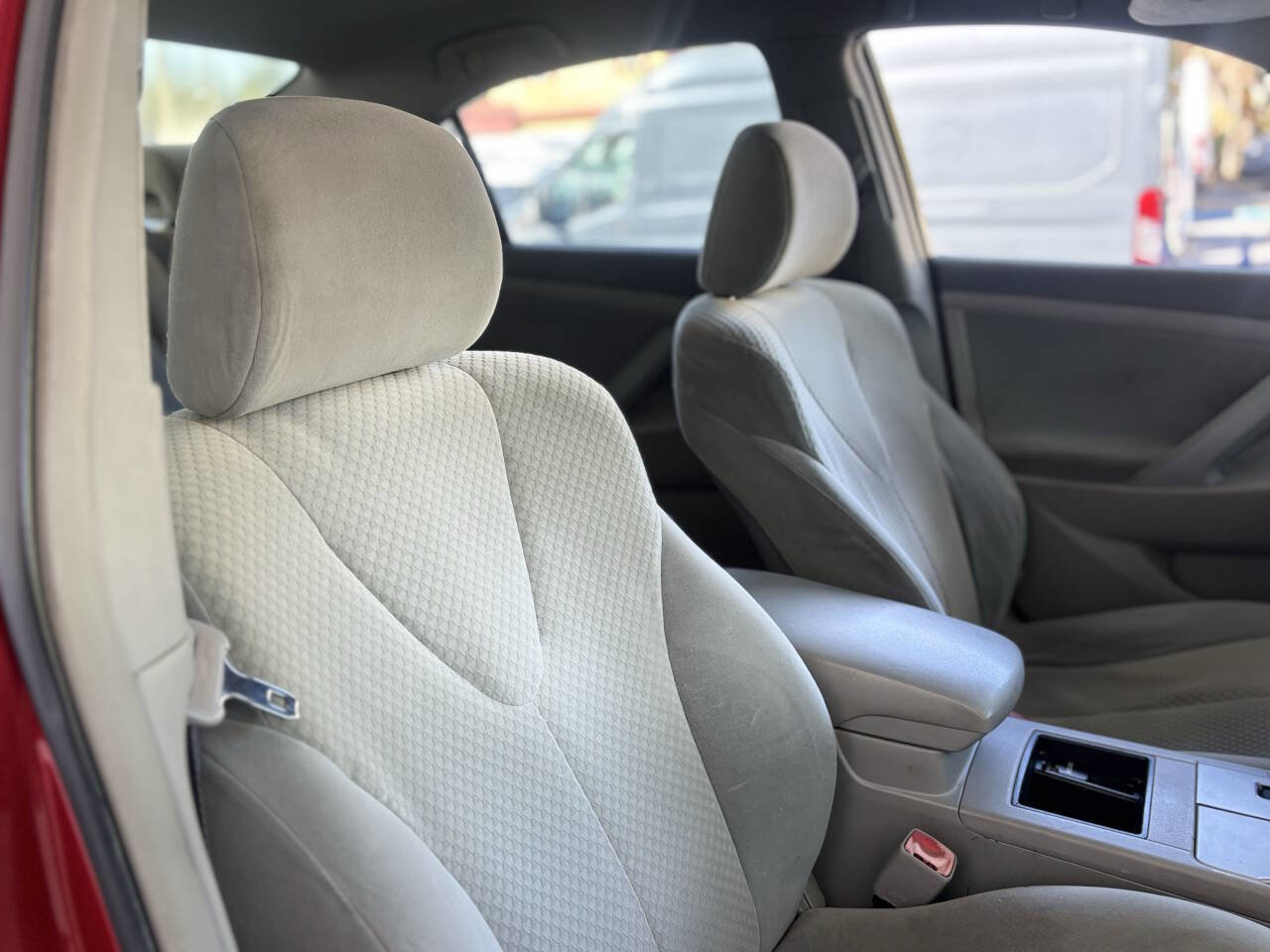 Used 2009 Toyota Camry LE image 26