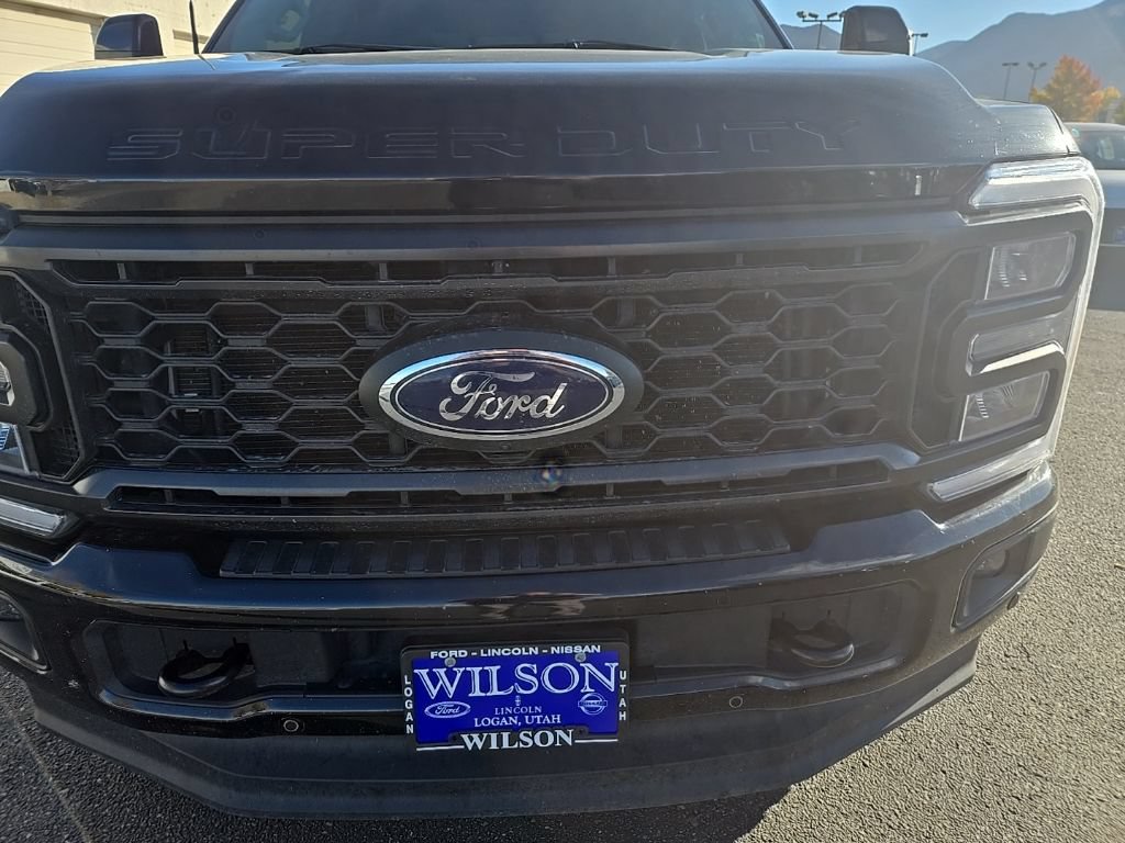 Used 2023 Ford F350 Lariat w/ Sport Appearance Package AWD/4WD image 33