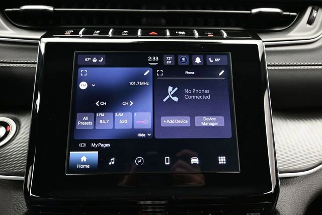 Used 2025 Jeep Grand Cherokee Altitude AWD/4WD image 29