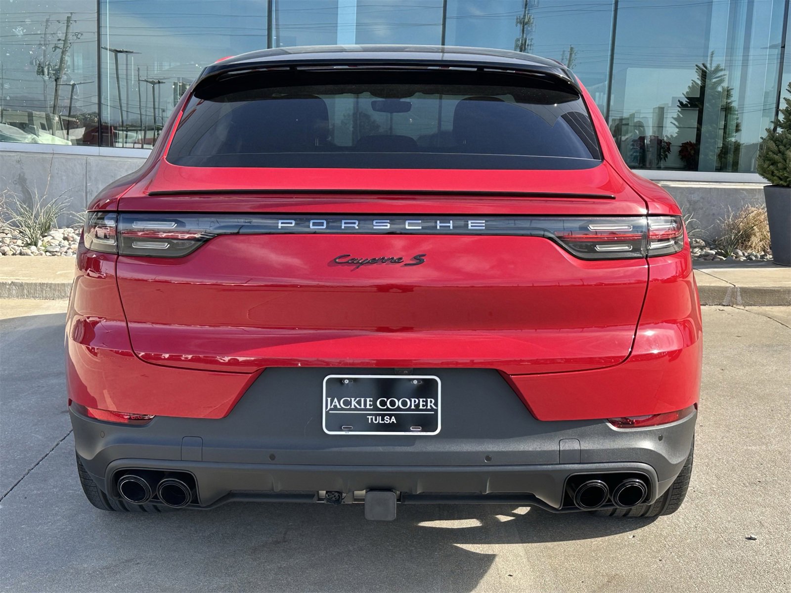 Used 2021 Porsche Cayenne S image 6