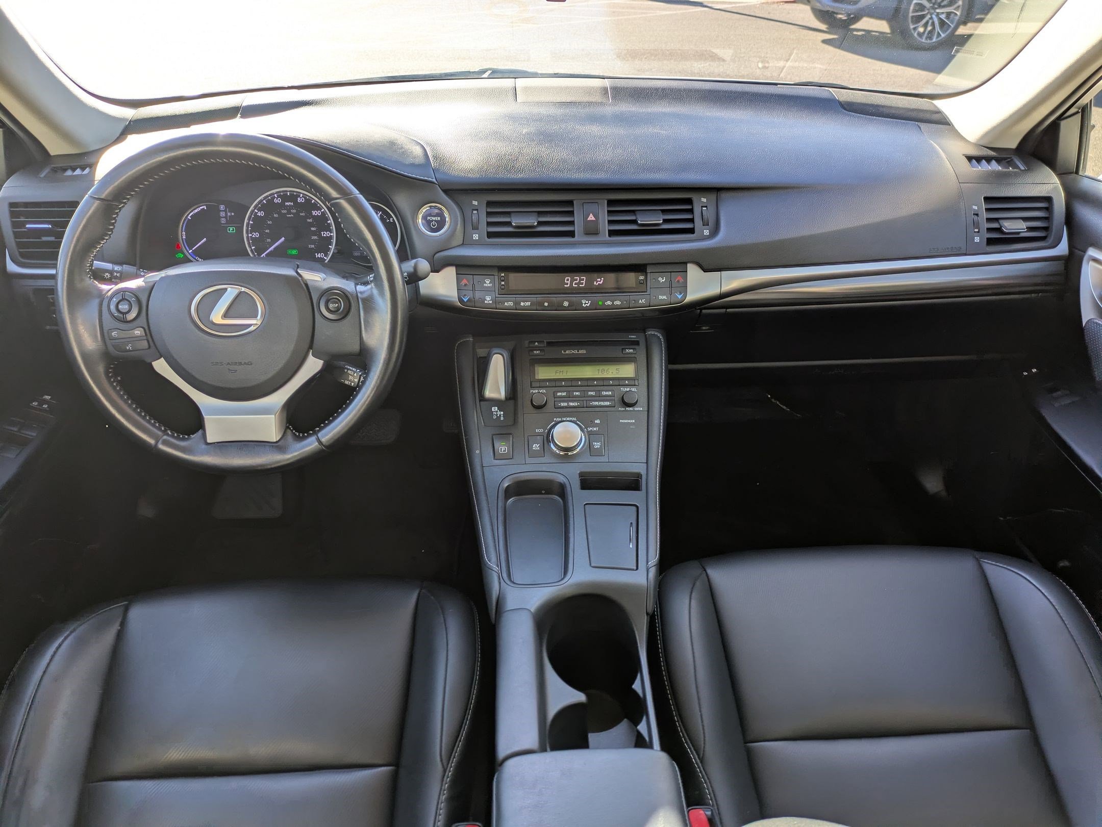 Used 2016 Lexus CT 200h image 17