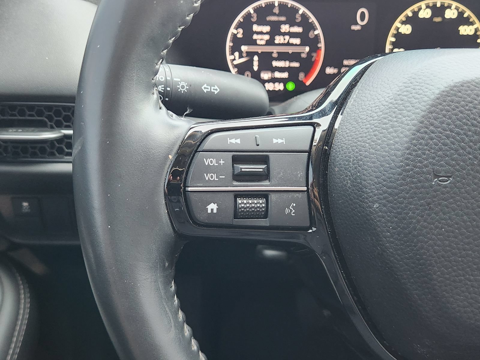 Used 2024 Honda HR-V EX-L image 33
