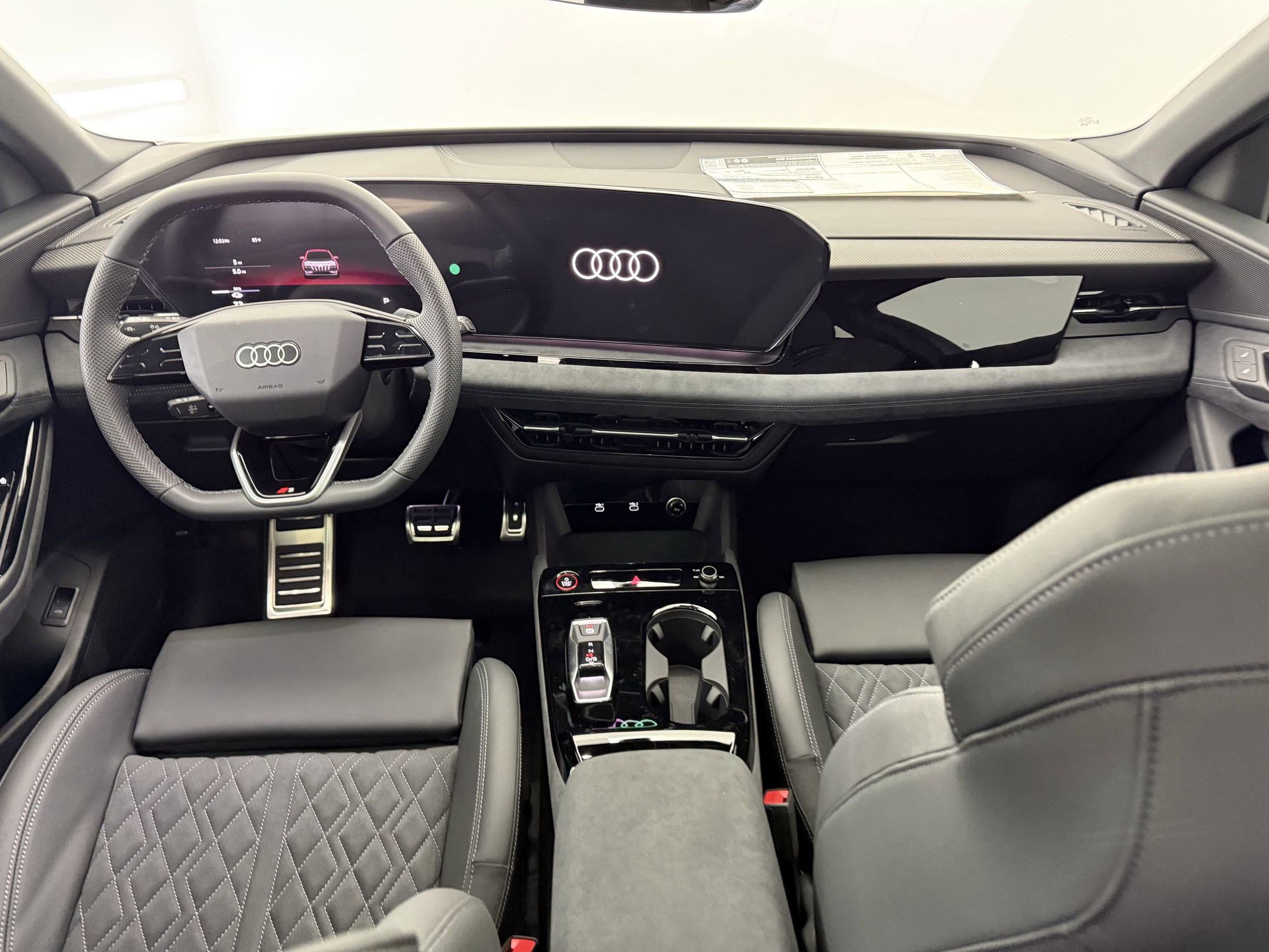 New 2025 Audi SQ6 e-tron Premium image 16