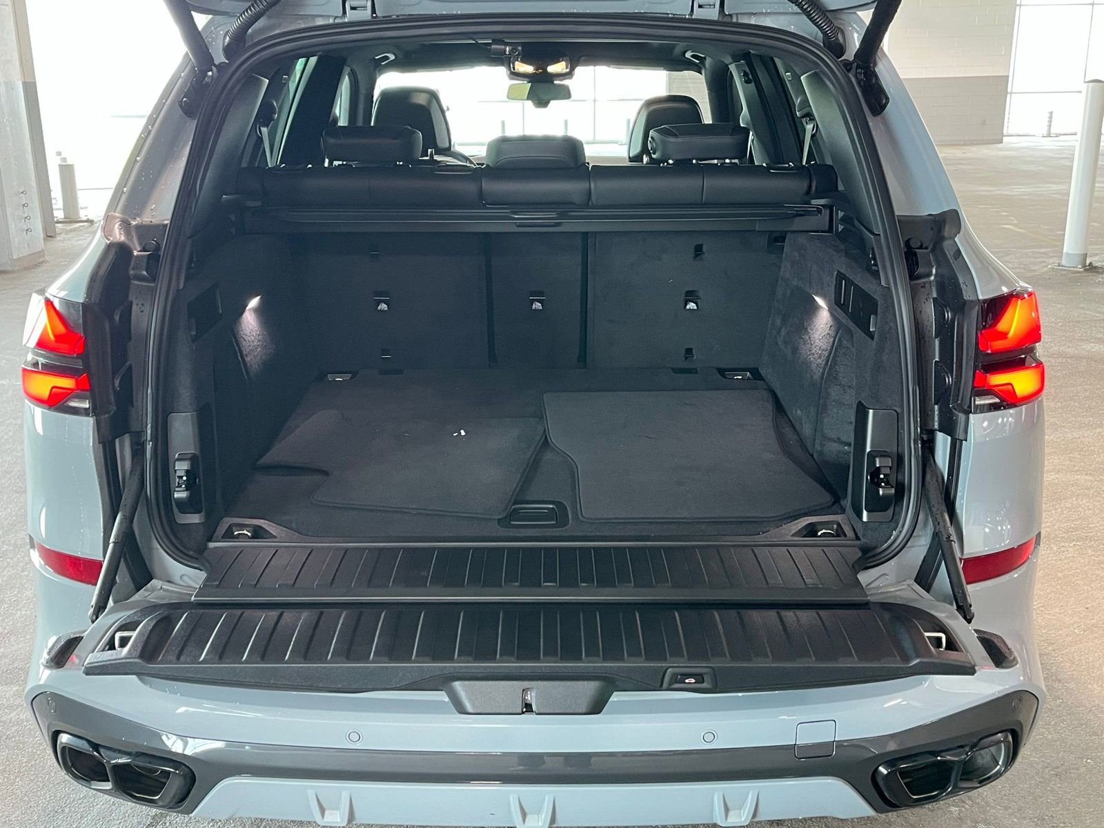 Used 2026 BMW X5 M60i w/ Climate Comfort Package AWD/4WD image 10