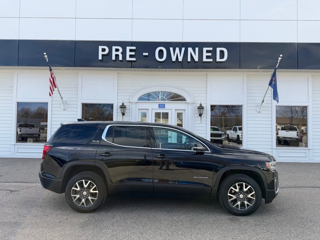 Used 2023 GMC Acadia SLE image 4