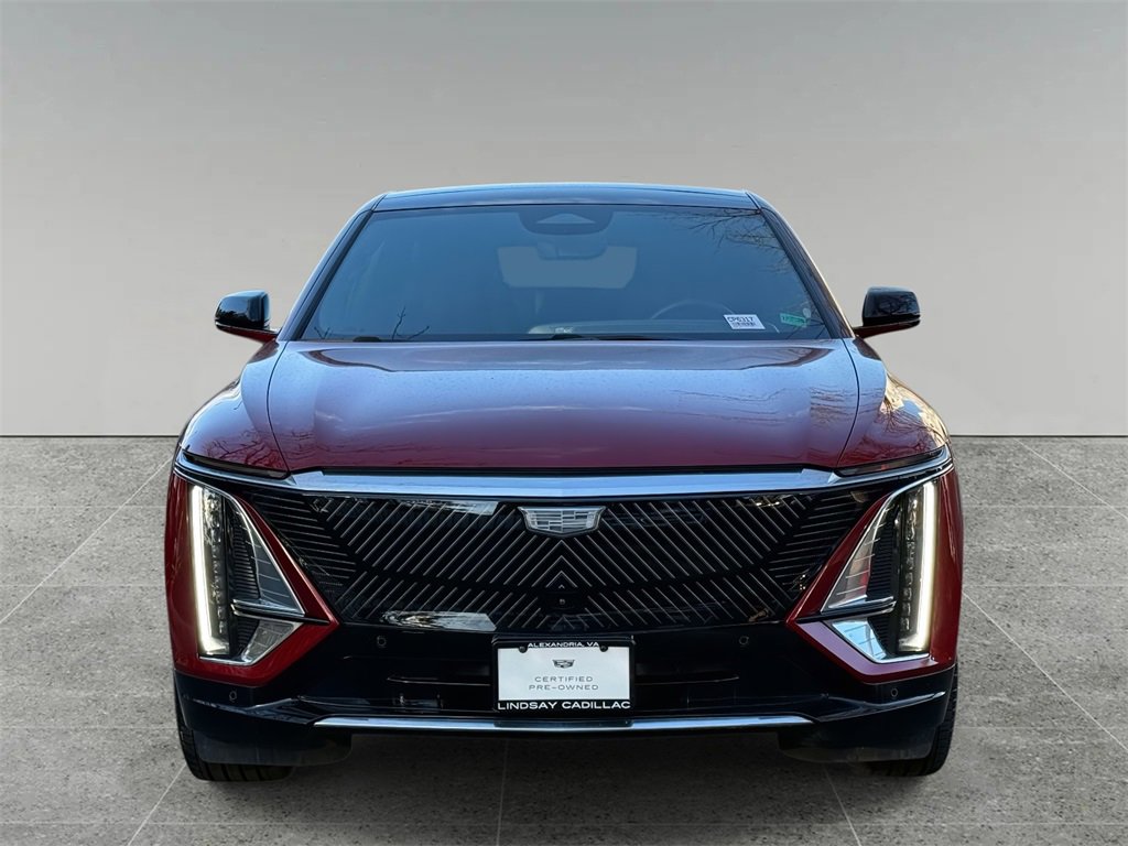 Used 2025 Cadillac Lyriq Luxury w/ LPO, Floor Liner Package image 8