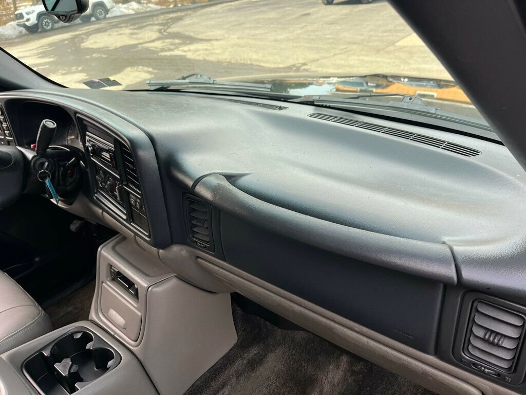 Used 2002 Chevrolet Tahoe Z71 image 39