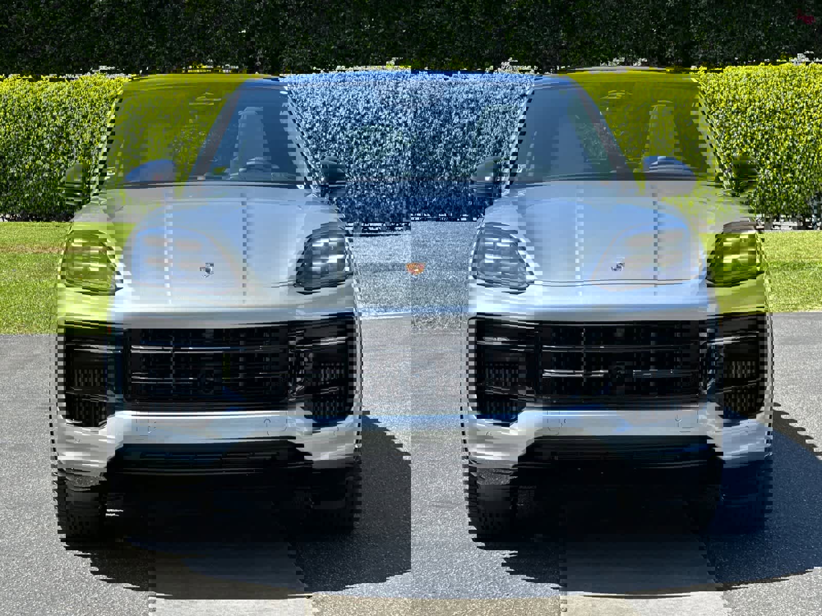 New 2026 Porsche Cayenne GTS image 11