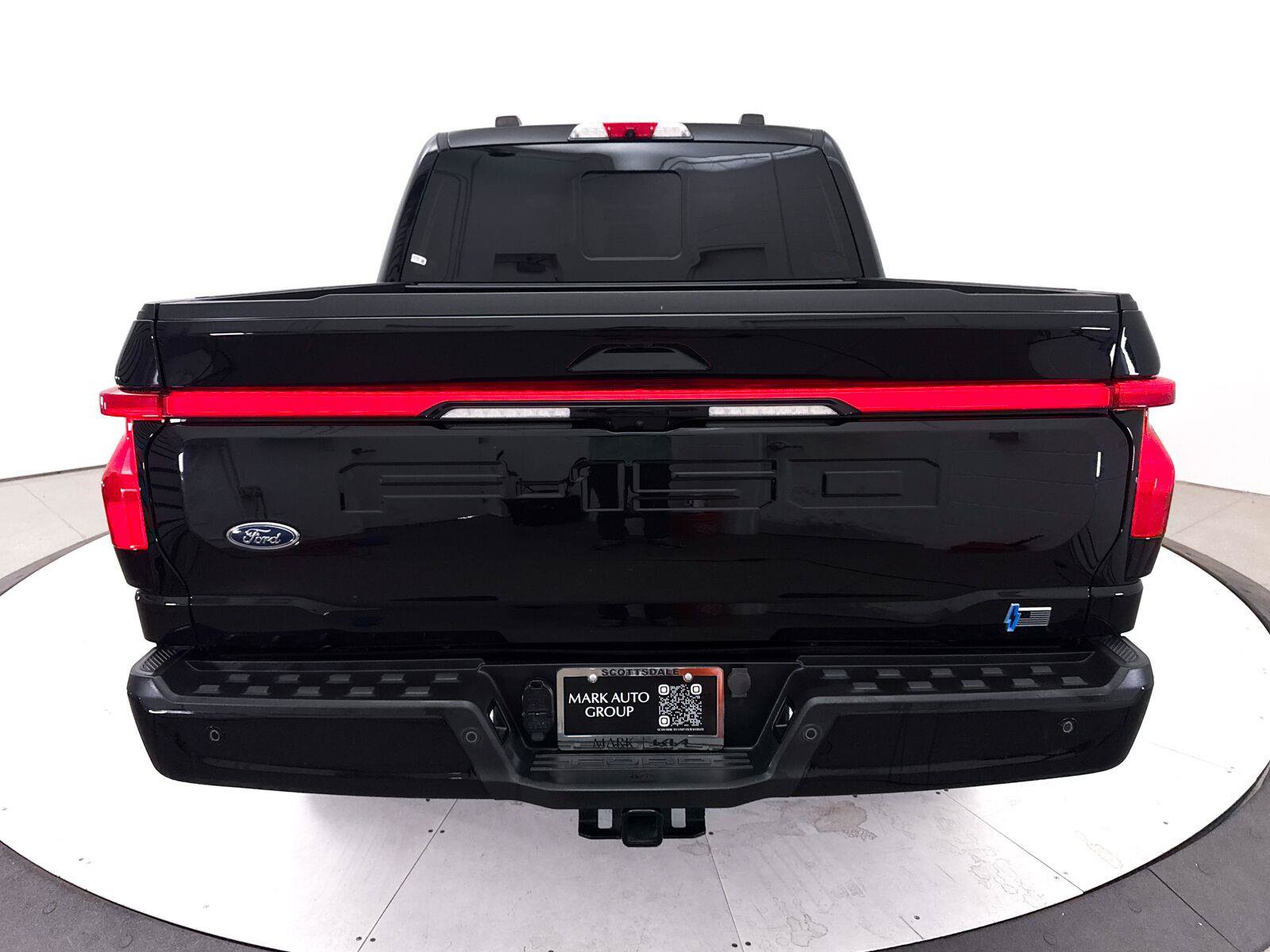 Used 2023 Ford F150 Lightning Platinum AWD/4WD image 20