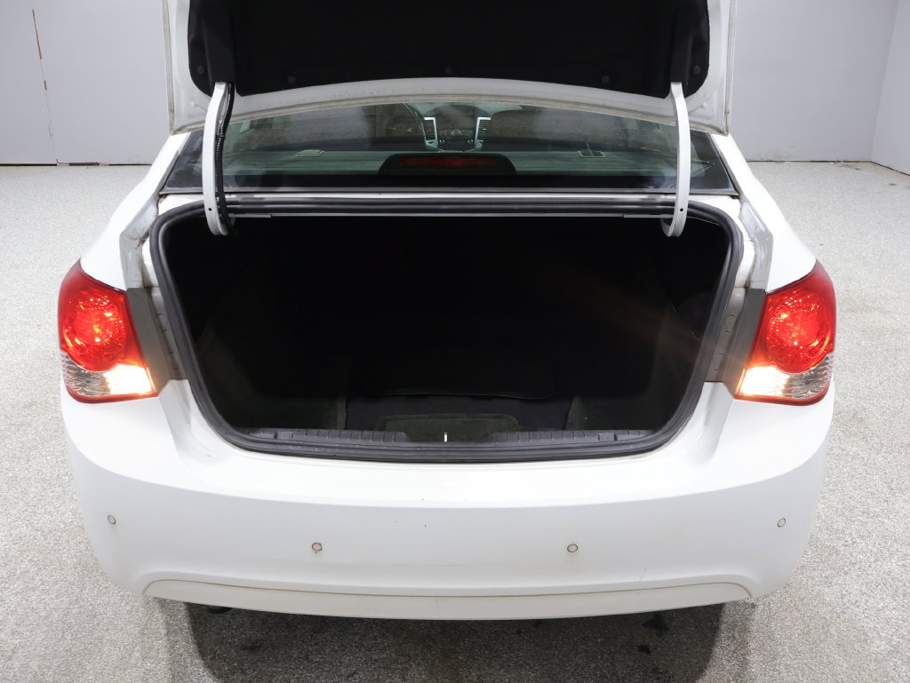 Used 2012 Chevrolet Cruze LT FWD image 26